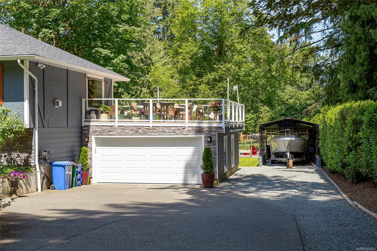 $1,249,000 - 4724 Fairbridge Dr<br>British Columbia, V9L 6N8