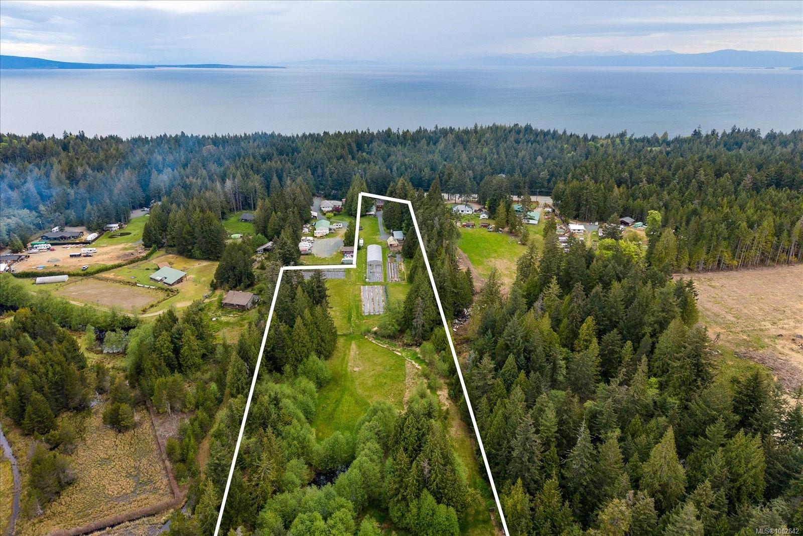 $1,549,000 - 4800 Island Hwy<br>British Columbia, V9K 1Y9