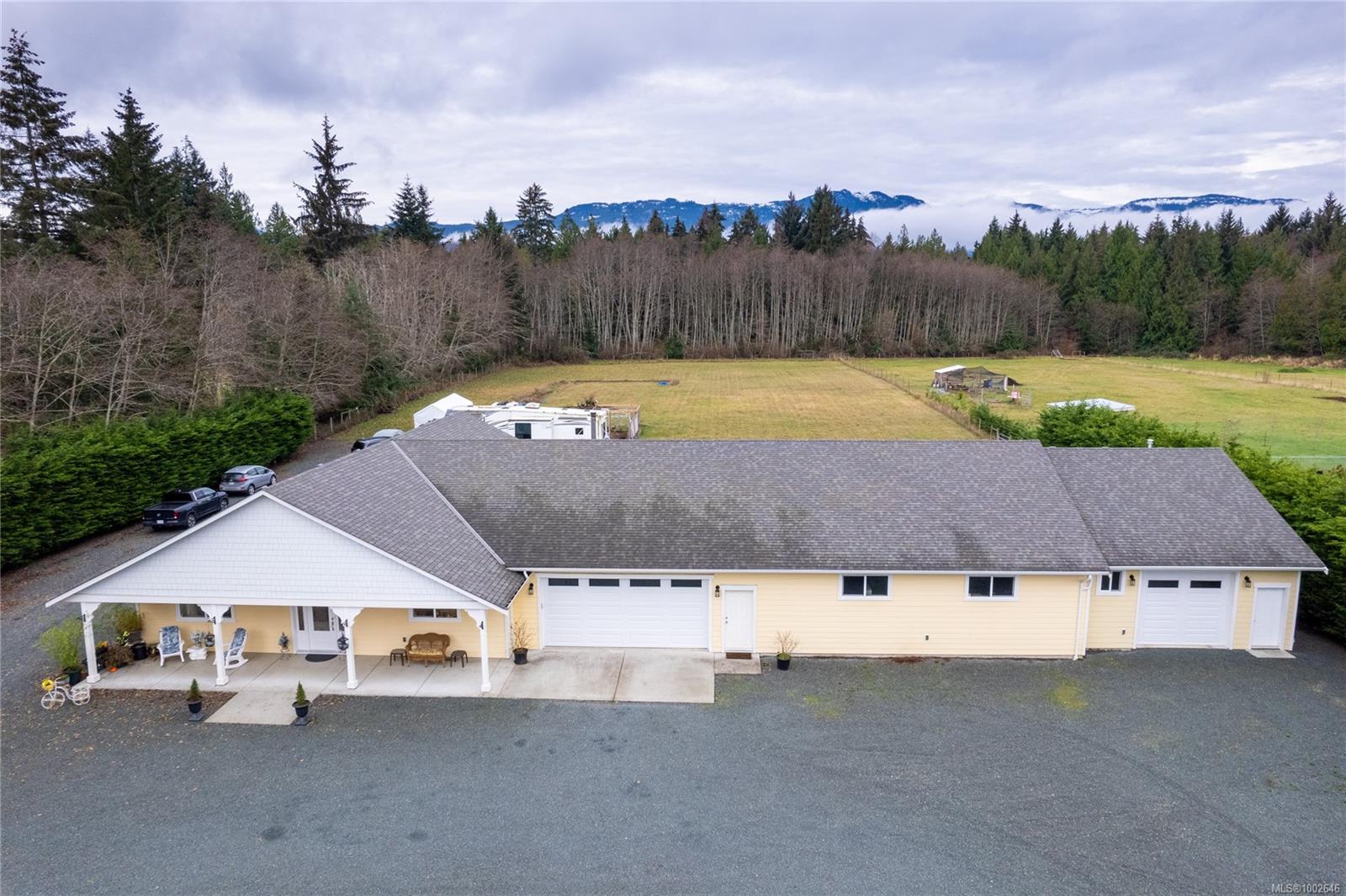 $1,288,000 - 5180 GAINSBERG Rd<br>British Columbia, V0R 1G0