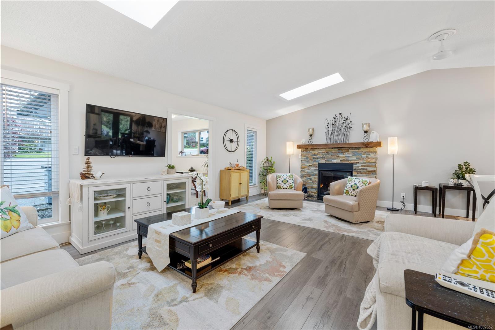 $849,900 - 5925 Breonna Dr<br>British Columbia, V9V 1E9