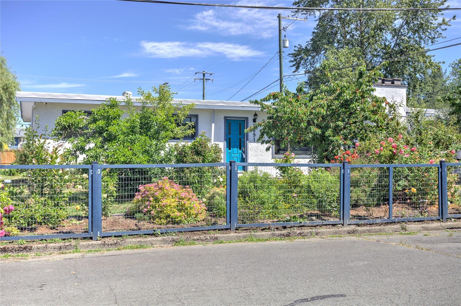 $524,900 - 1091 Prevost Rd<br>British Columbia, V9L 3G6