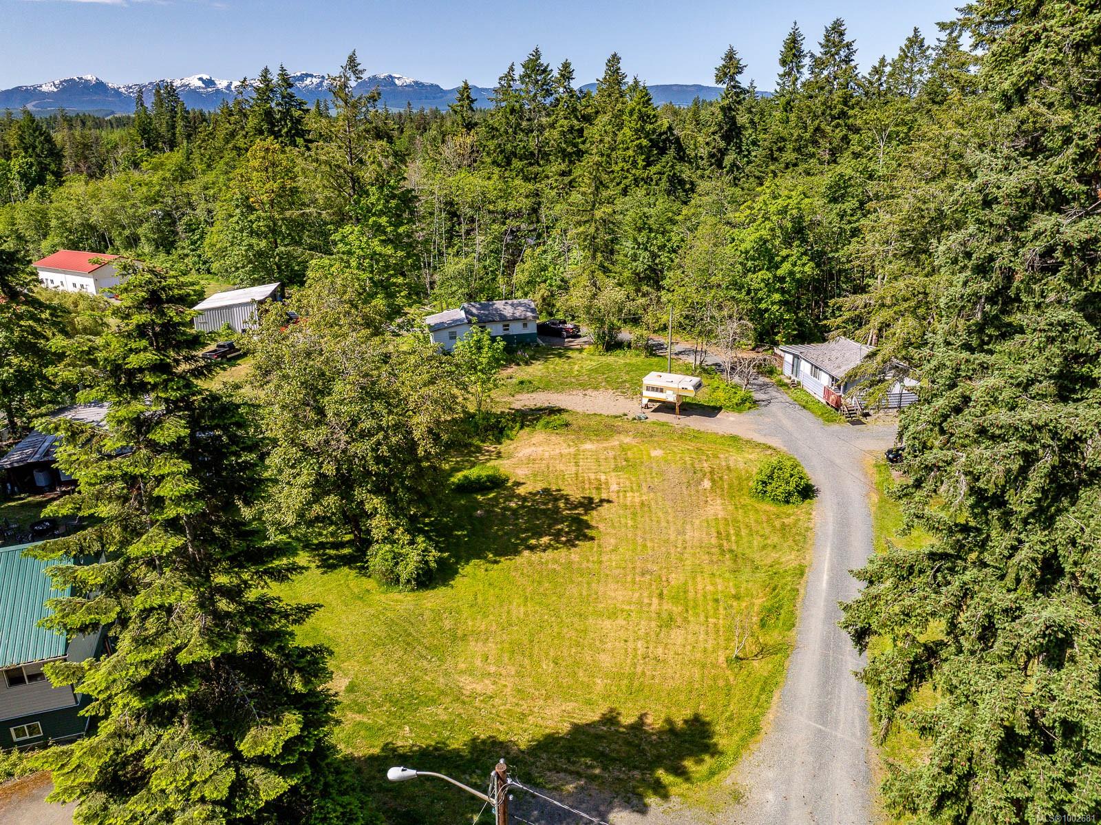 $915,000 - 4399 Island Hwy<br>British Columbia, V9N 9T1
