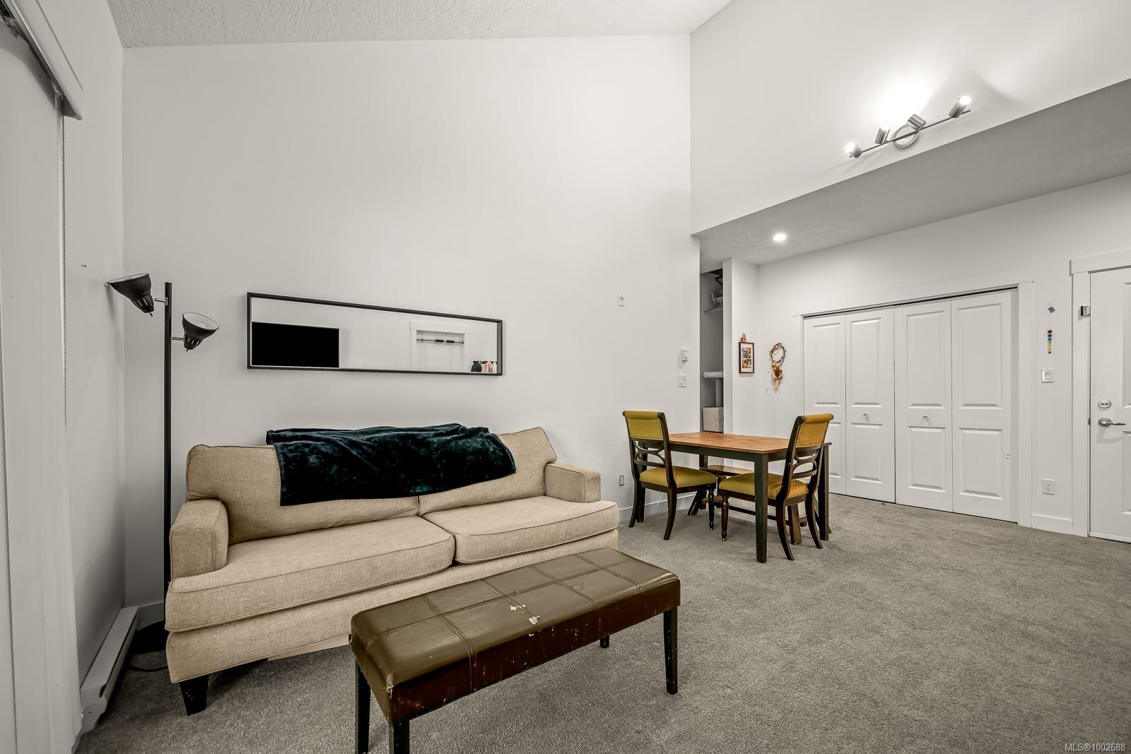 $424,900 - 1577 Dingwall Rd<br>British Columbia, V9N 3S8
