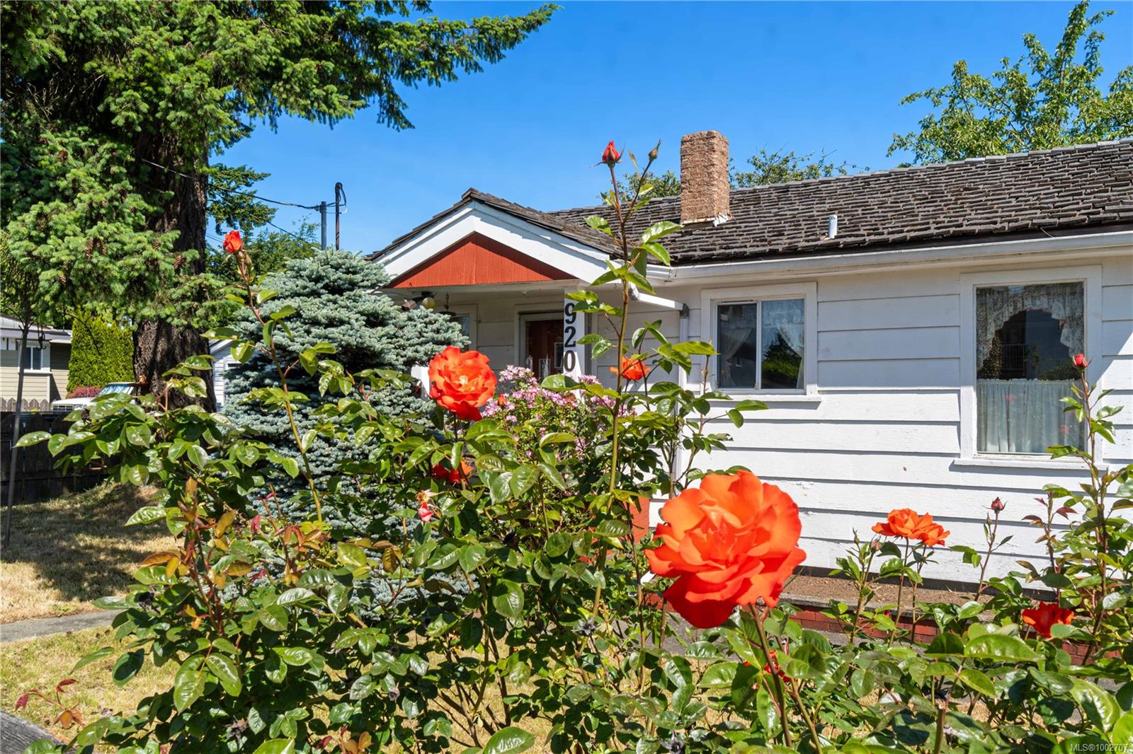 $399,900 - 920 St. George St<br>British Columbia, V9S 1W8