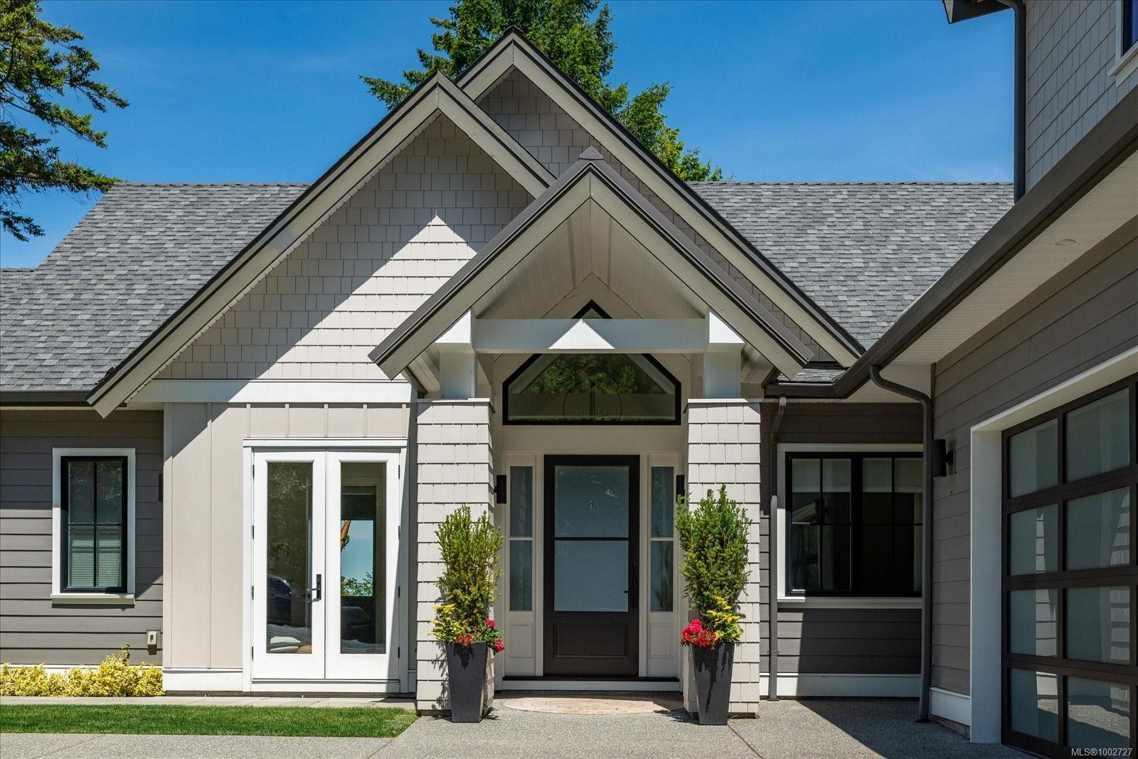 $1,699,900 - 7336 High Ridge Cres<br>British Columbia, V0R 2H0