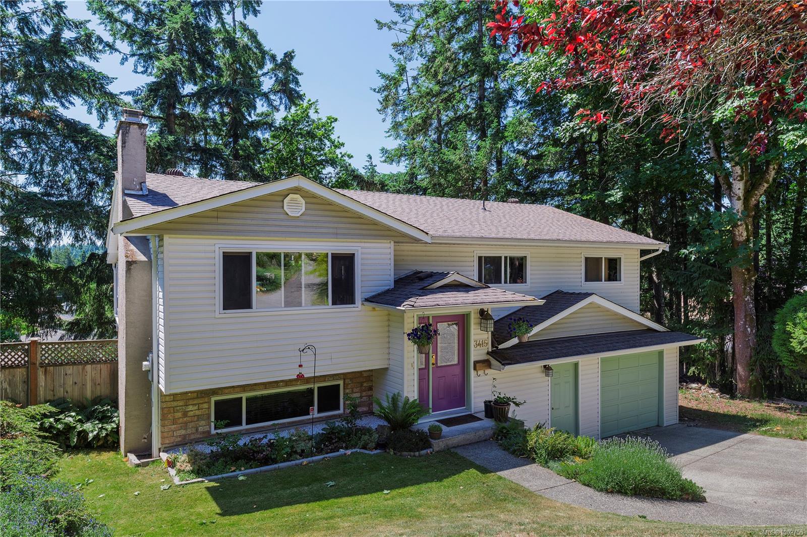 $899,900 - 3415 Allison Way<br>British Columbia, V9T 5L4