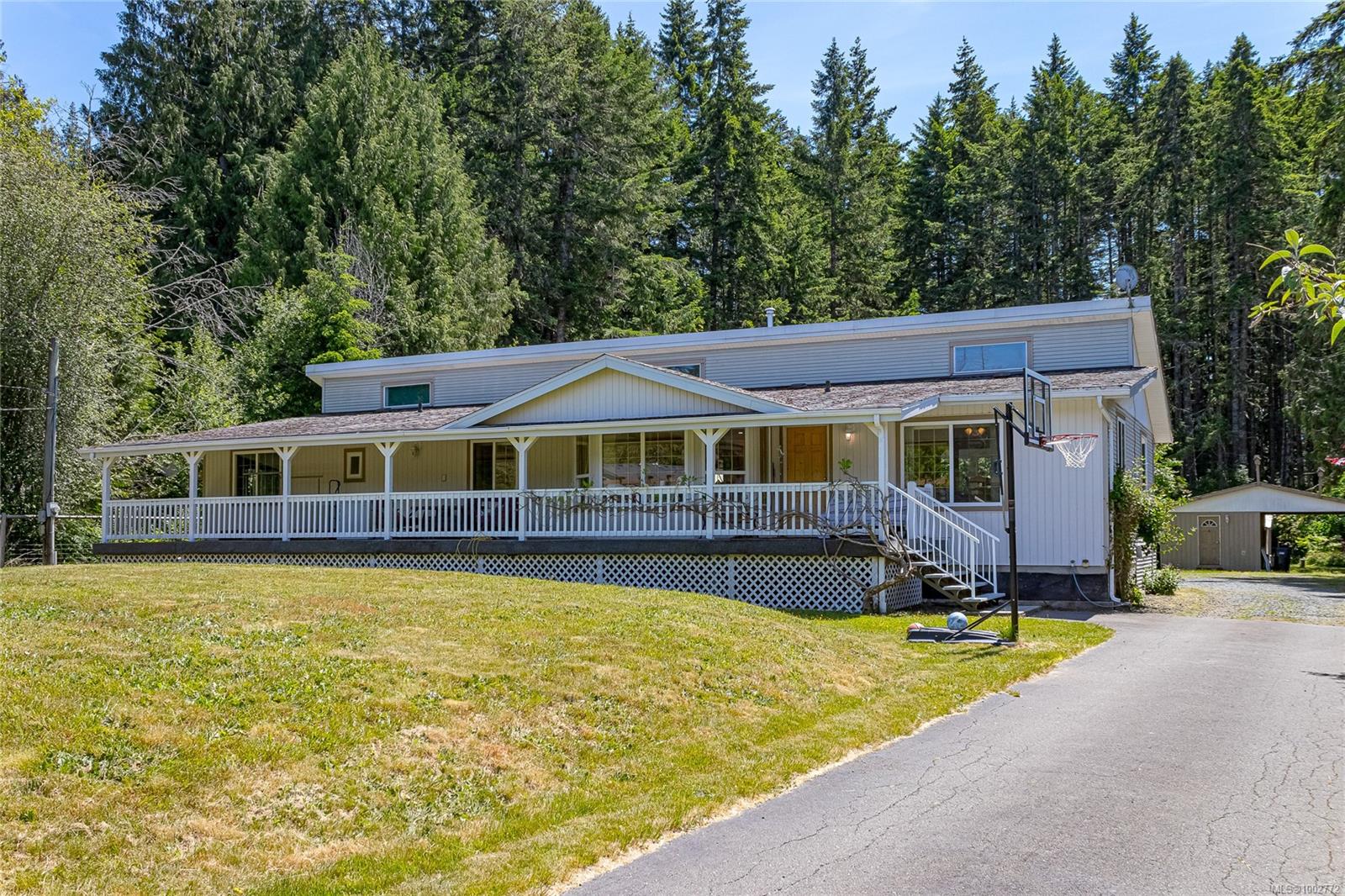 $867,500 - 2380 Fowler Rd<br>British Columbia, V9K 2A5