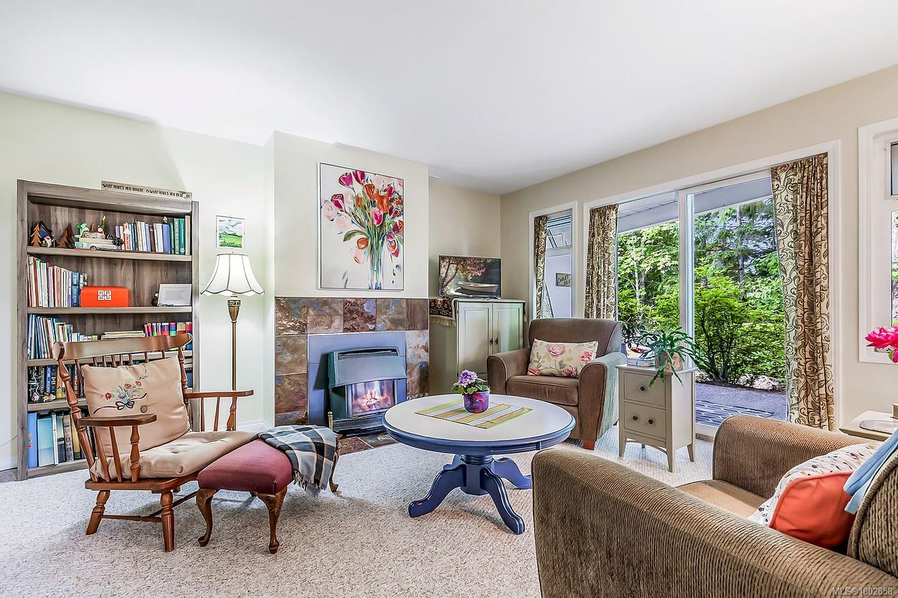 $389,900 - 238 Bowlsby St<br>British Columbia, V9R 5K1