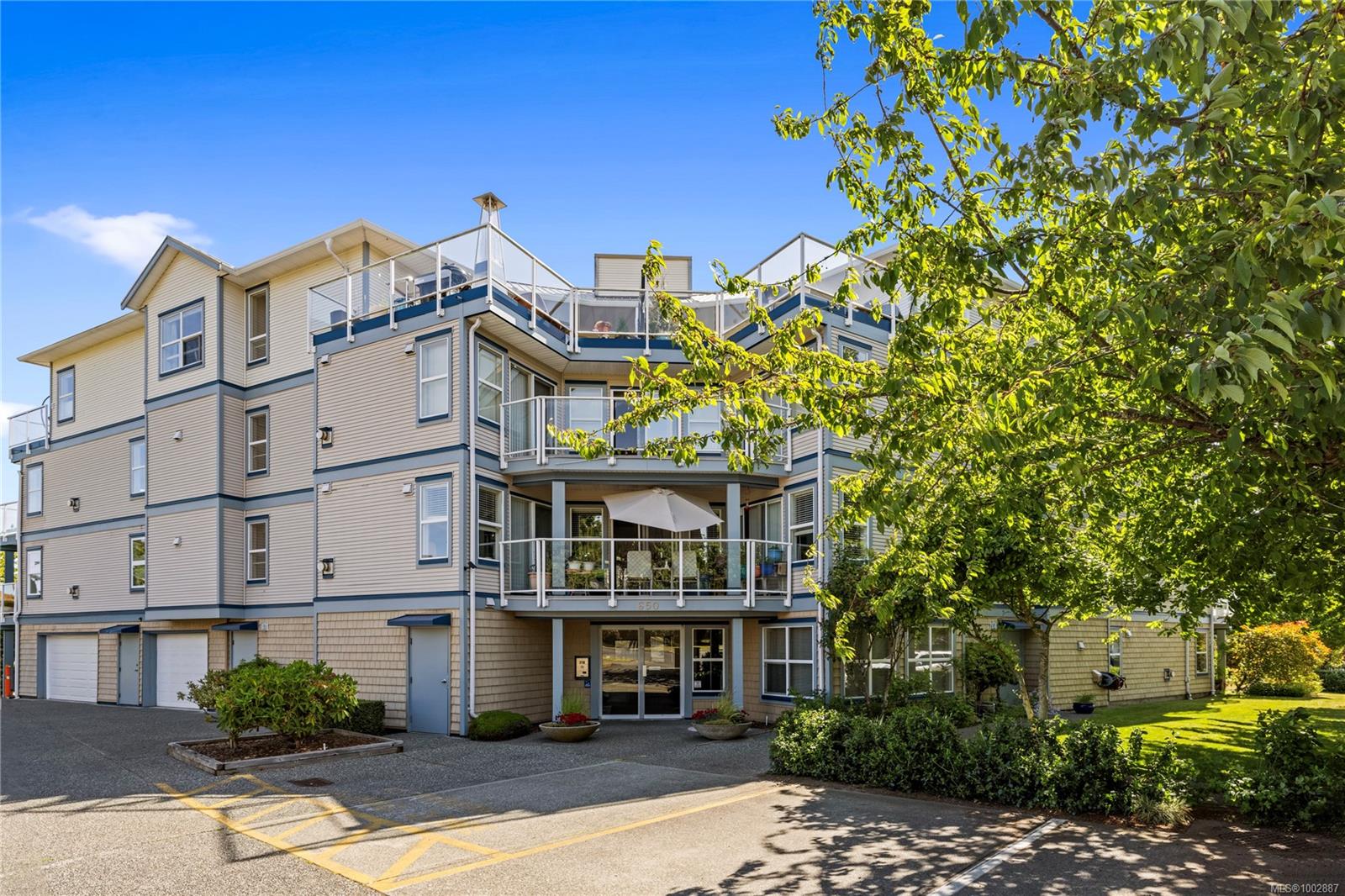 $425,000 - 650 Prideaux St<br>British Columbia, V9R 2P1