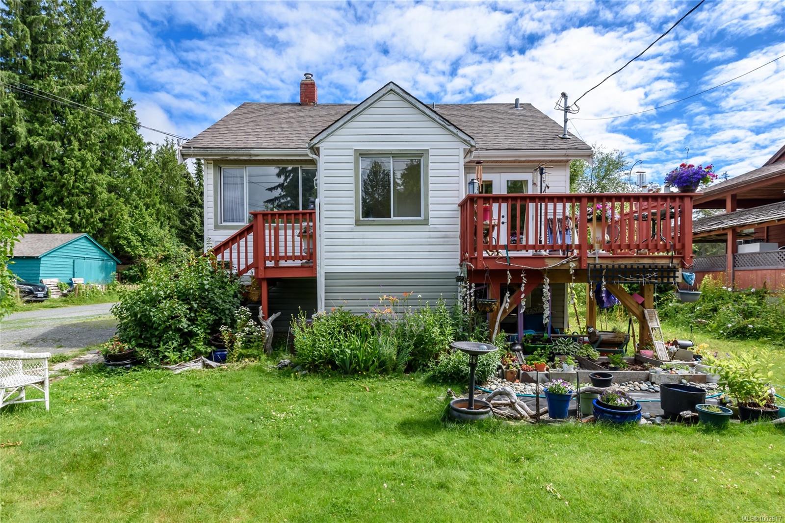$689,900 - 1530 Willemar Ave<br>British Columbia, V9N 3M3