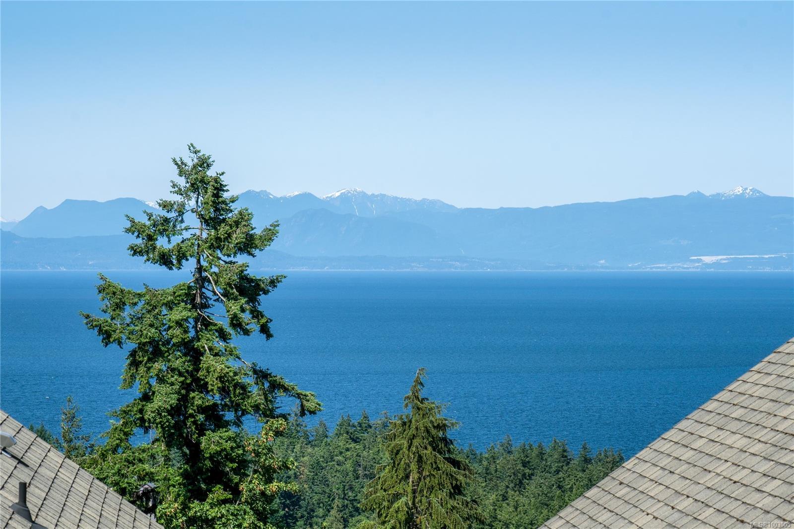 $718,000 - 4745 Grandview Crt<br>British Columbia, V9T 0C1