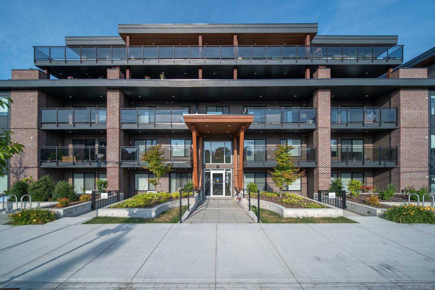 $379,999 - 135 Haliburton St<br>British Columbia, V9R 4V9