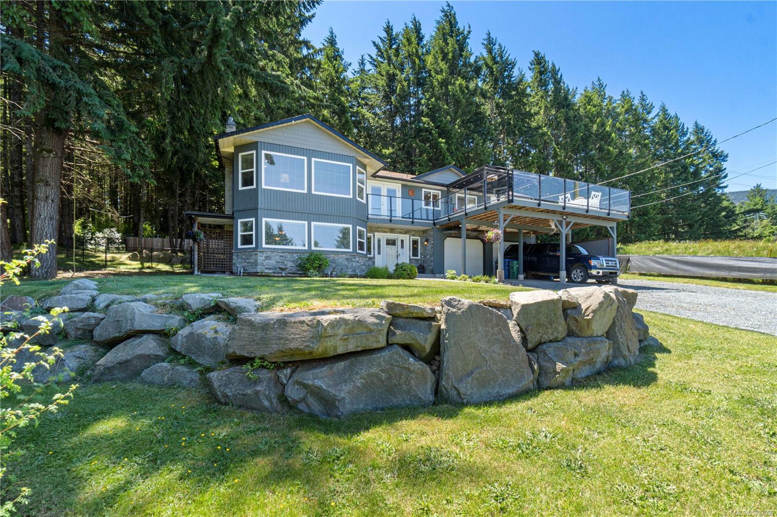2701 Jingle Pot Rd, Na South Jingle Pot real estate property for sale in Nanaimo British Columbia, V9R 6W5
