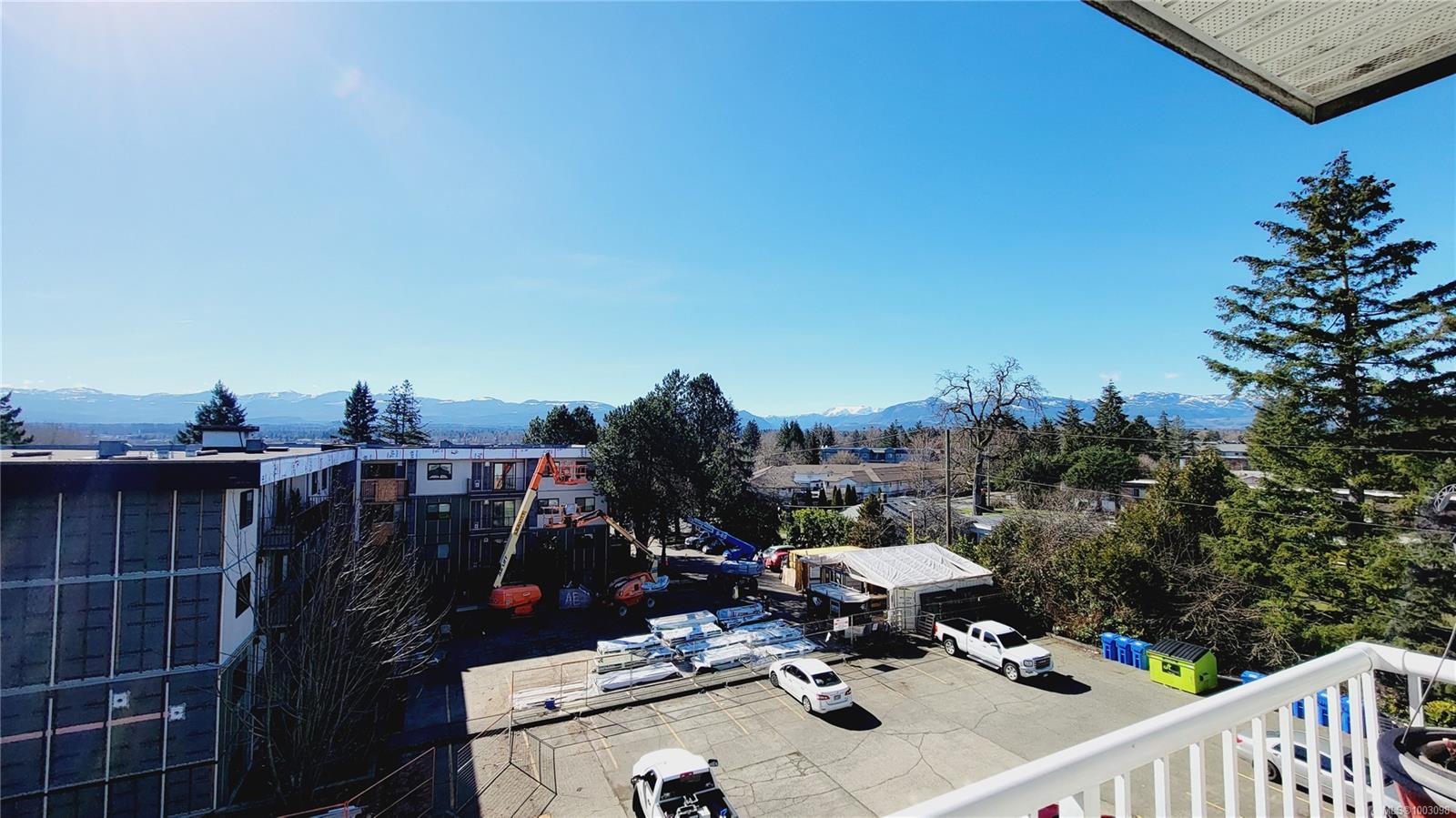 $279,000 - 175 Centennial Dr<br>British Columbia, V9N 7M4