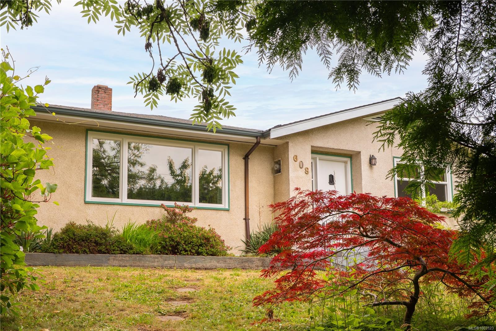 608 Bruce Ave, Na South Nanaimo real estate property for sale in Nanaimo British Columbia, V9R 3Y7