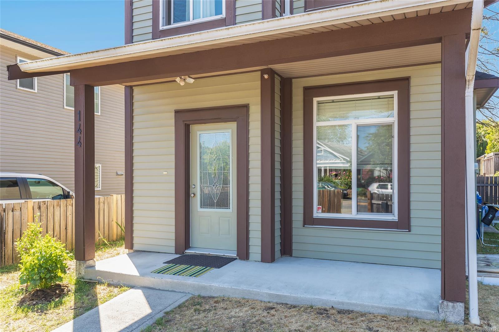 $755,000 - 144 Victoria Rd<br>British Columbia, V9R 4P5
