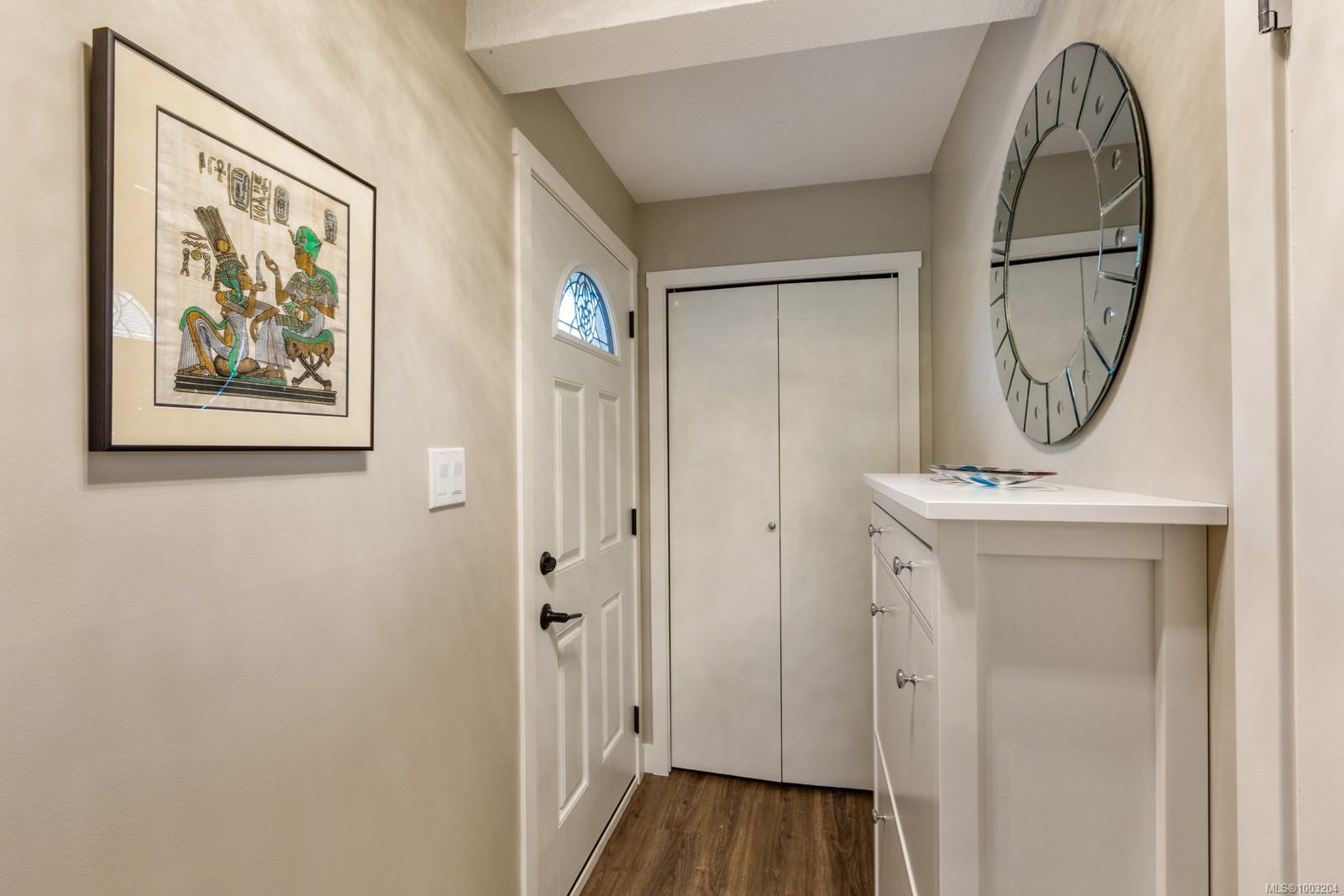 $474,900 - 1537 Noel Ave<br>British Columbia, V9M 3H8