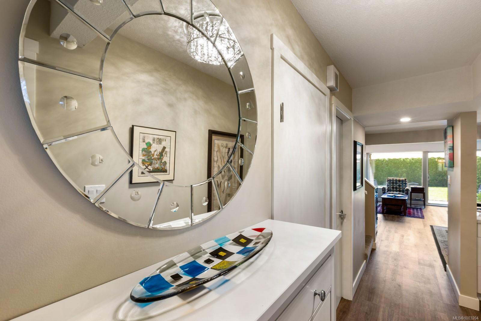 $474,900 - 1537 Noel Ave<br>British Columbia, V9M 3H8