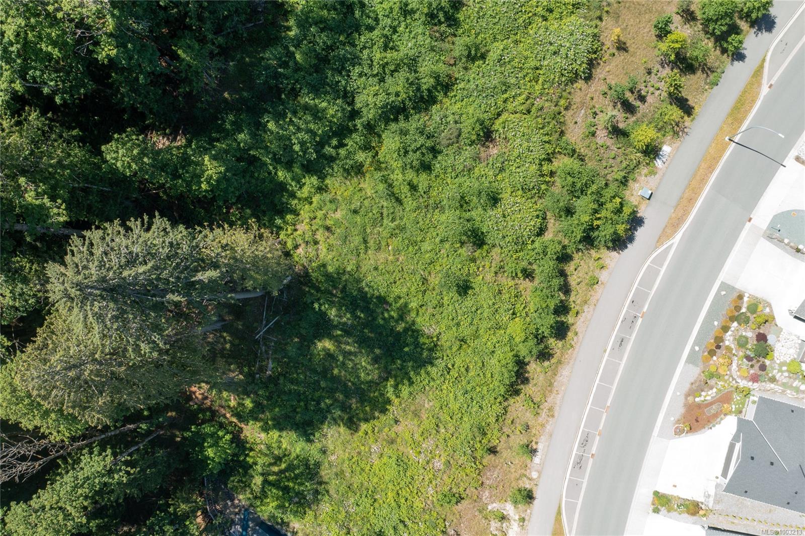 $1,250,000 - 128 Rollie Rose Dr<br>British Columbia, V9G 1T7
