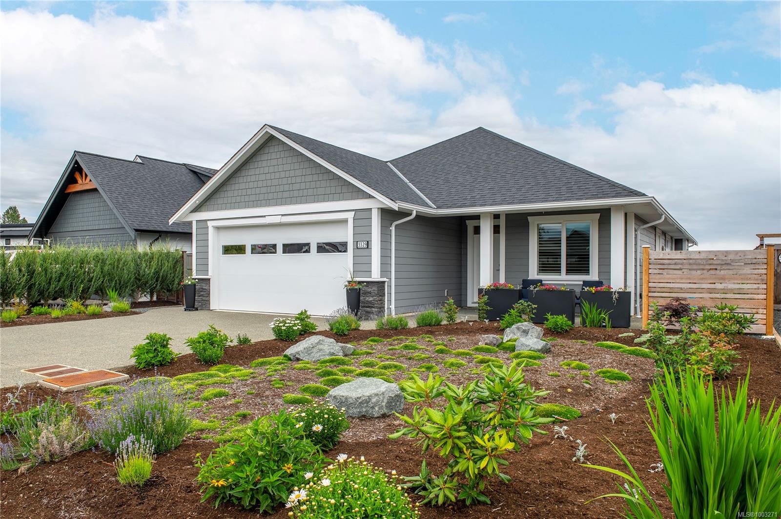 $1,120,000 - 3329 Eagleview Cres<br>British Columbia, V9N 0B6