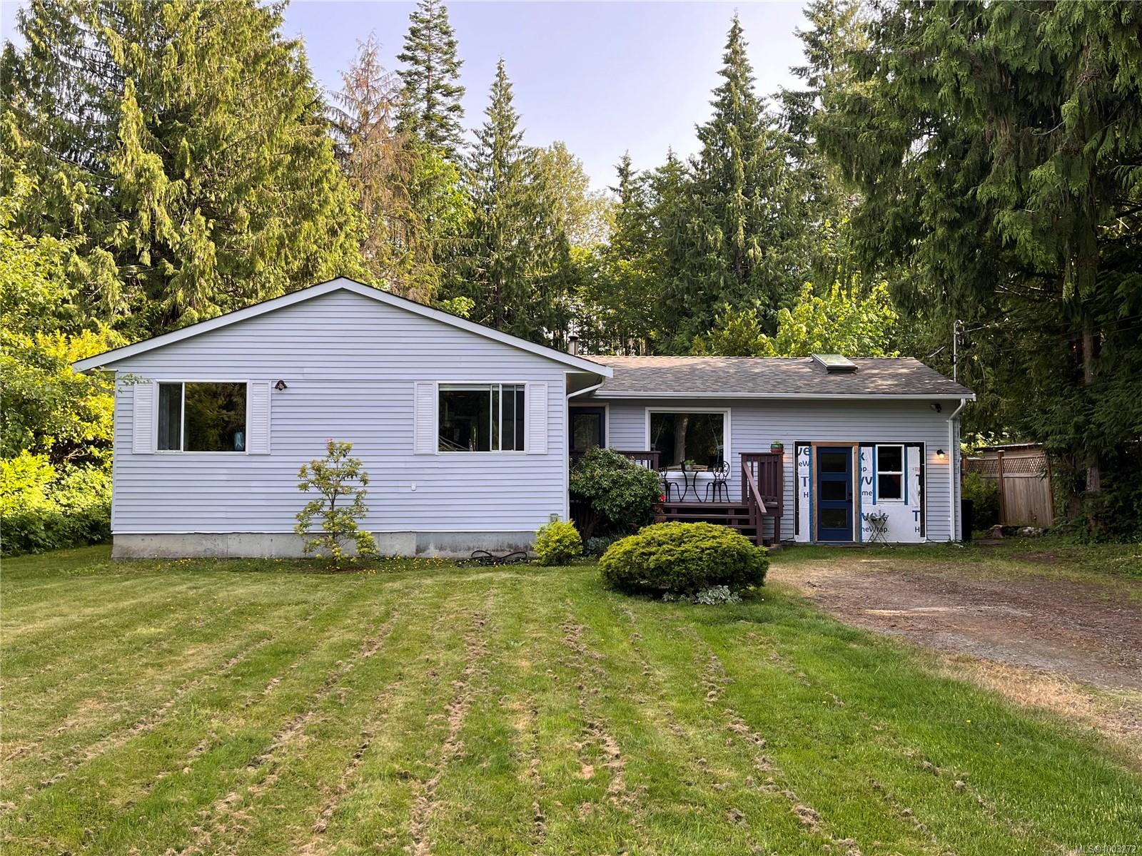 $674,900 - 1466 Edwin Rd<br>British Columbia, V9K 2A8