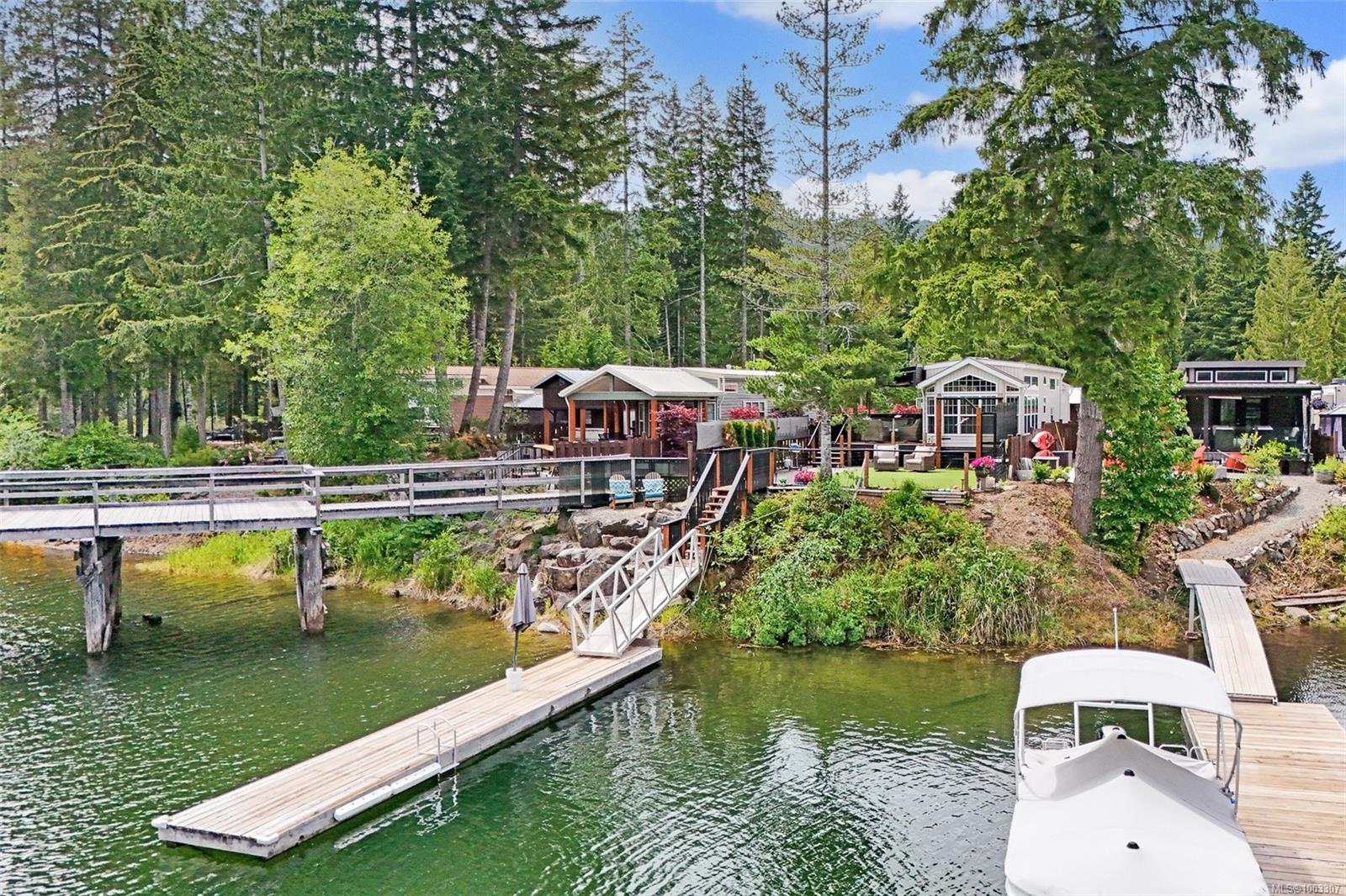 10750 Central Lake Rd, (PA Sproat Lake) Port Alberni British Columbia, V9Y 8Z2 $725,000