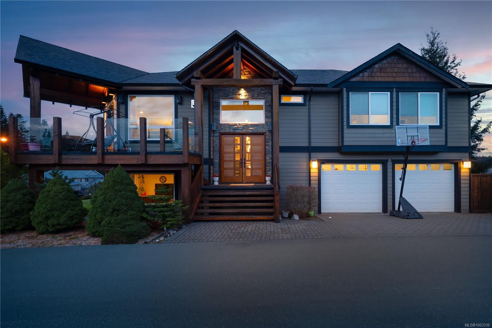 $1,699,000 - 1674 Trumpeter Cres<br>British Columbia, V9N 8W6