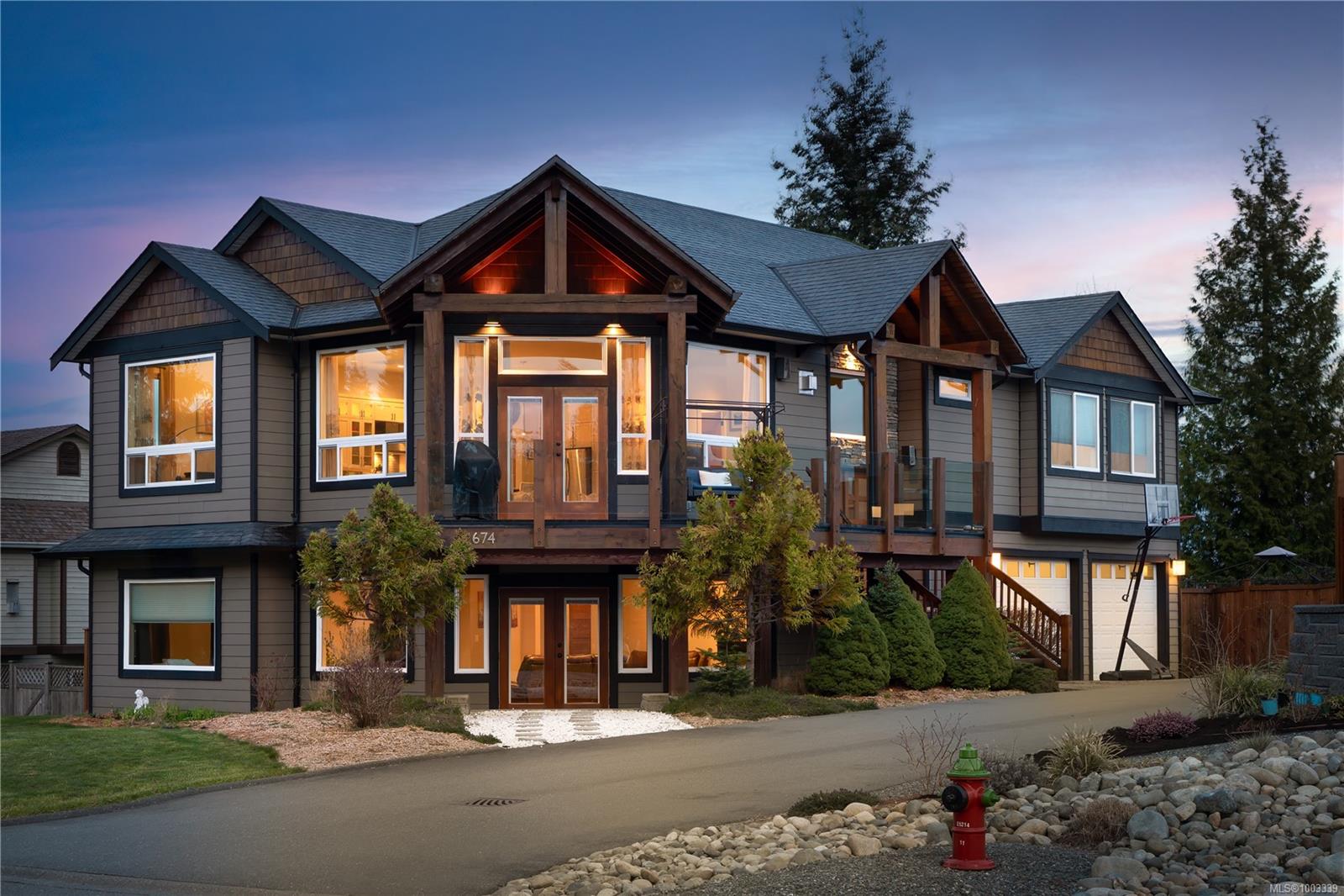 $1,699,000 - 1674 Trumpeter Cres<br>British Columbia, V9N 8W6