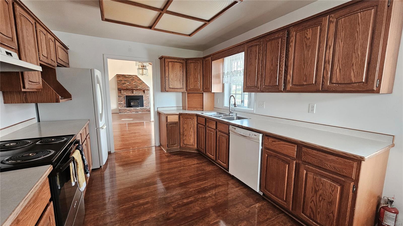 $818,800 - 450 Cormorant Rd<br>British Columbia, V9W 5Z6