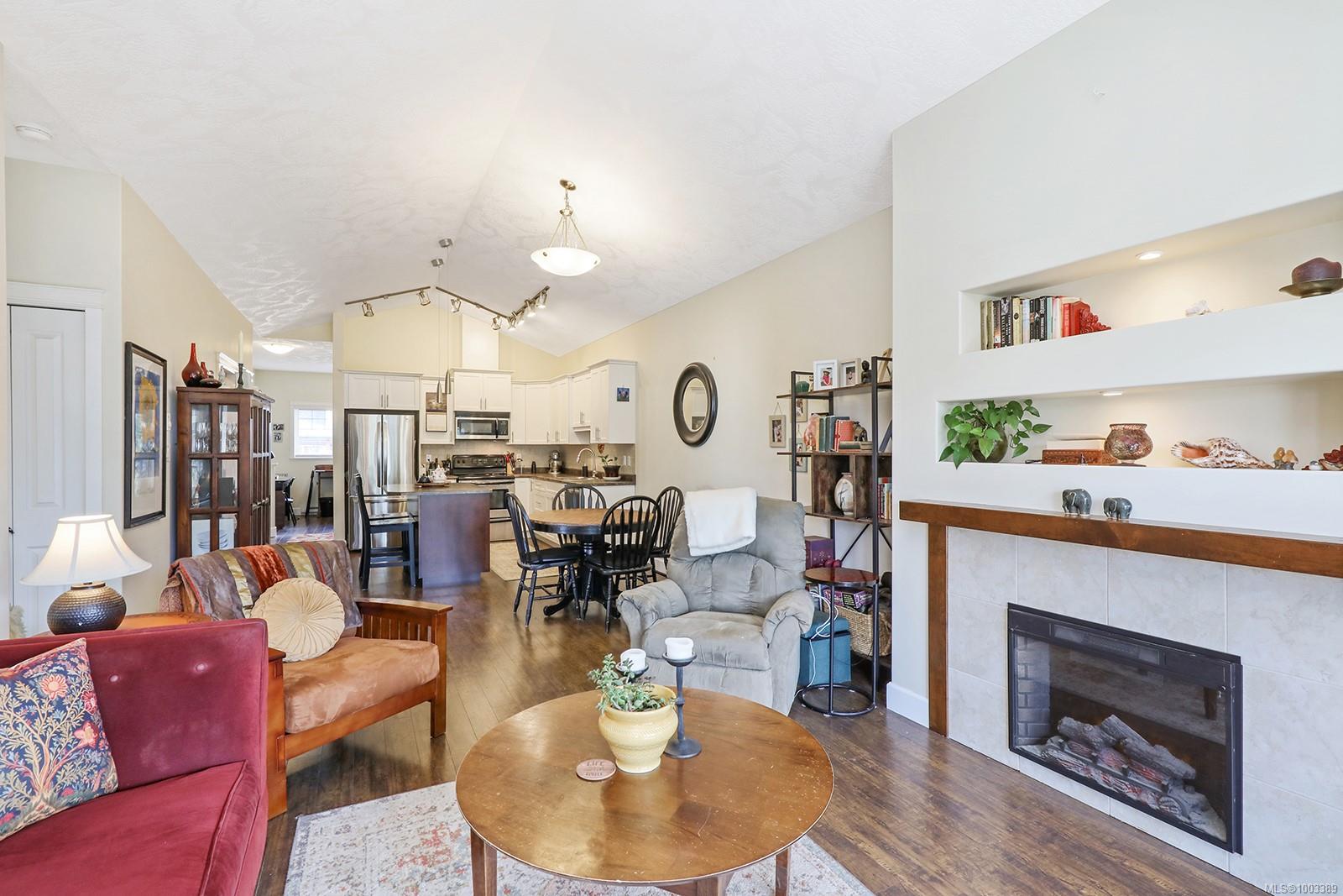 $435,000 - 930 Braidwood Rd<br>British Columbia, V9N 3R9