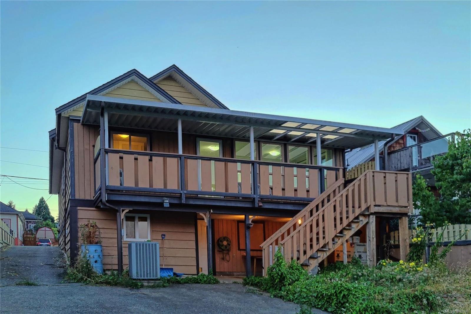 $724,999 - 18 Gillespie St<br>British Columbia, V9R 4Y3