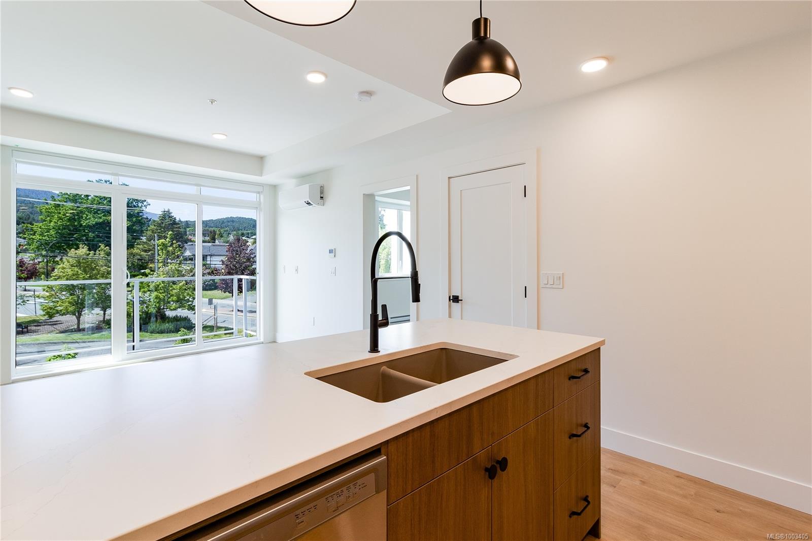 $499,900 - 201 Dogwood Dr<br>British Columbia, V9G 0C3