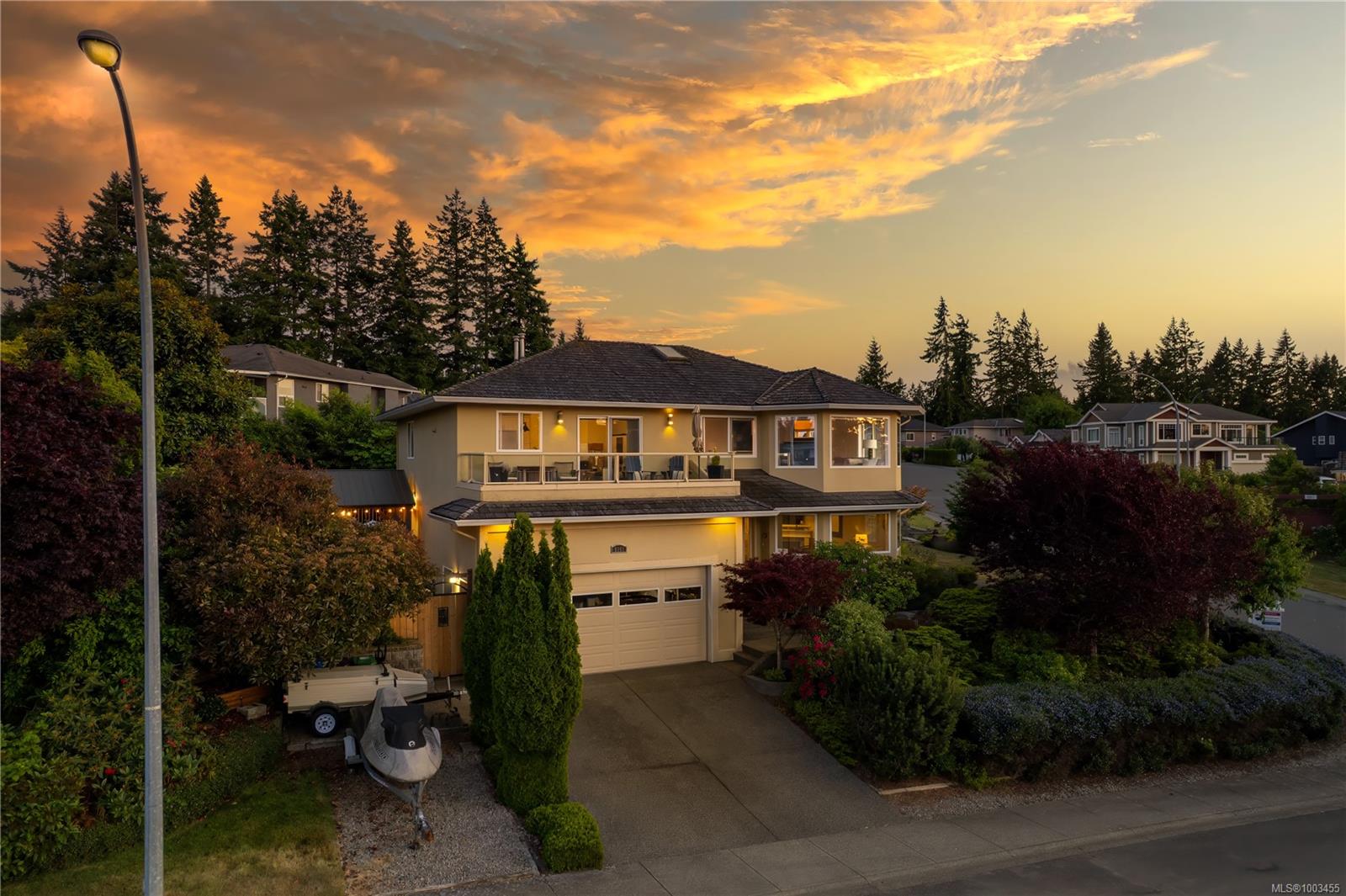 $1,095,000 - 5351 Highridge Pl<br>British Columbia, V9T 5Z8
