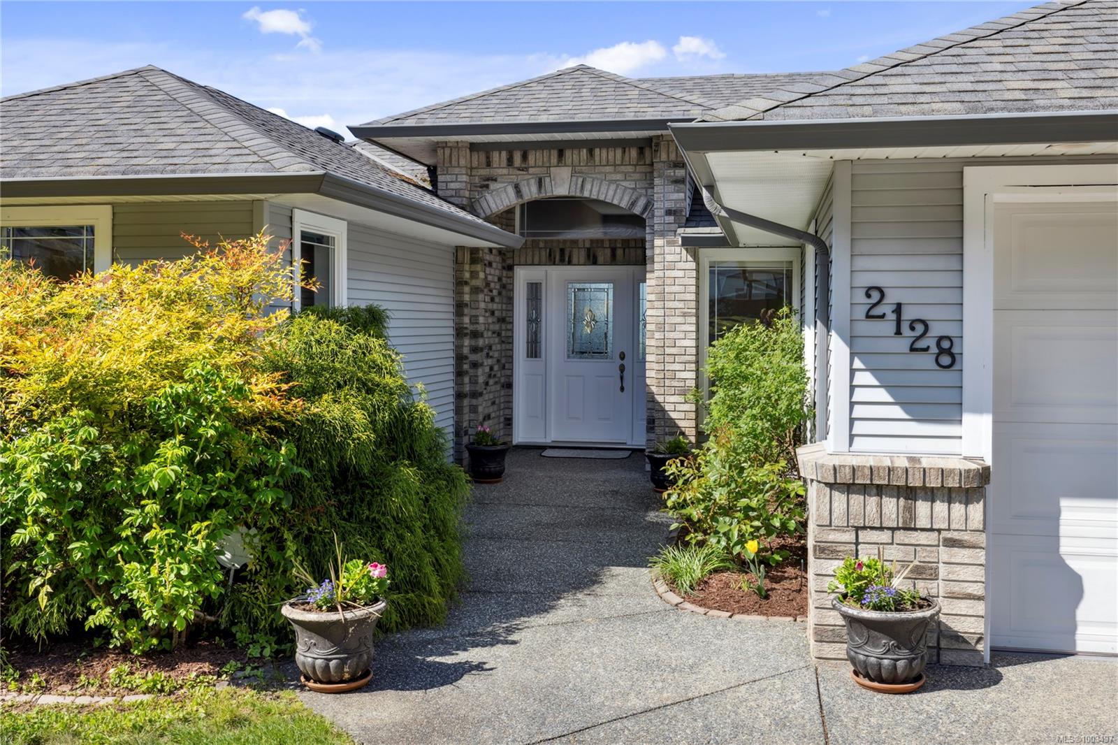 $899,900 - 2128 Brooklyn Pl<br>British Columbia, V9R 7B6