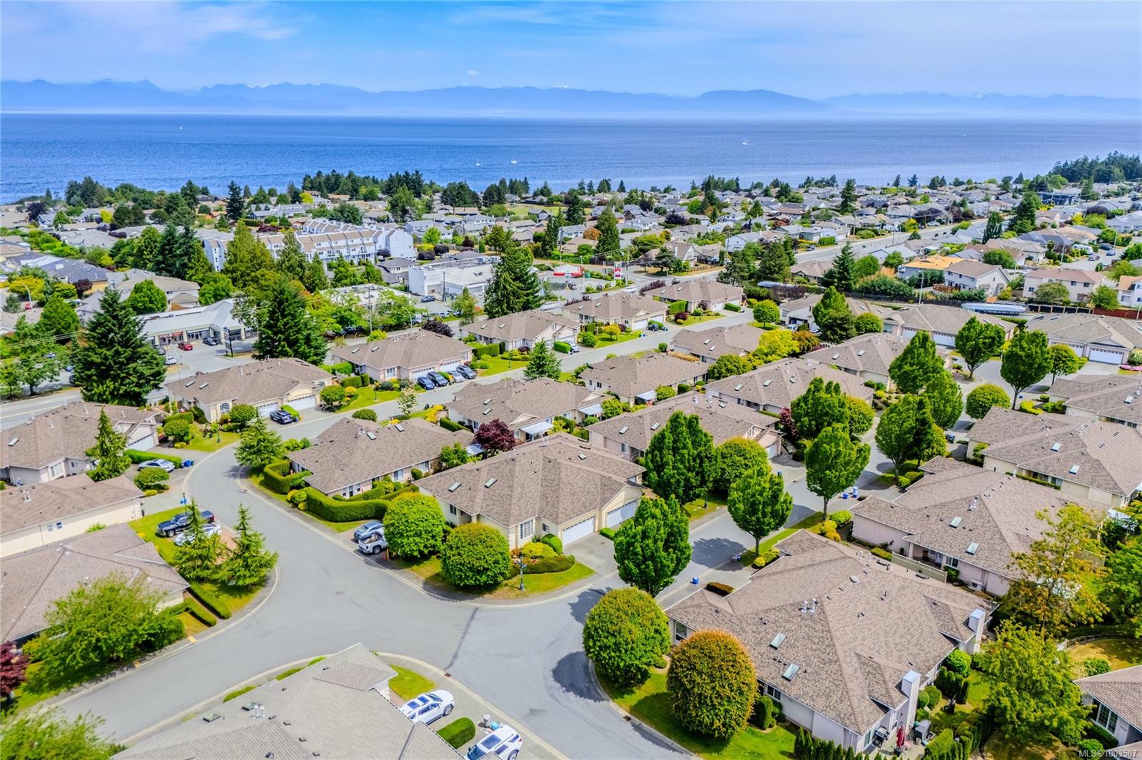 $726,900 - 6345 Savary St<br>British Columbia, V9V 1S8