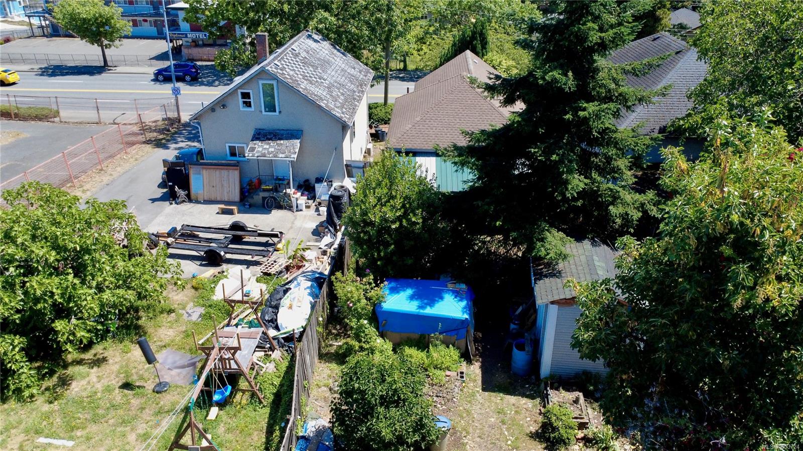 $399,900 - 374 Nicol St<br>British Columbia, V9R 4T4