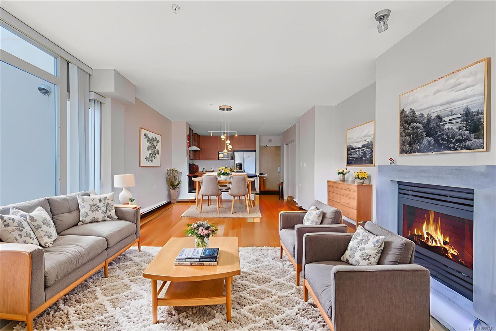 $749,000 - 38 Front St<br>British Columbia, V9R 0B8