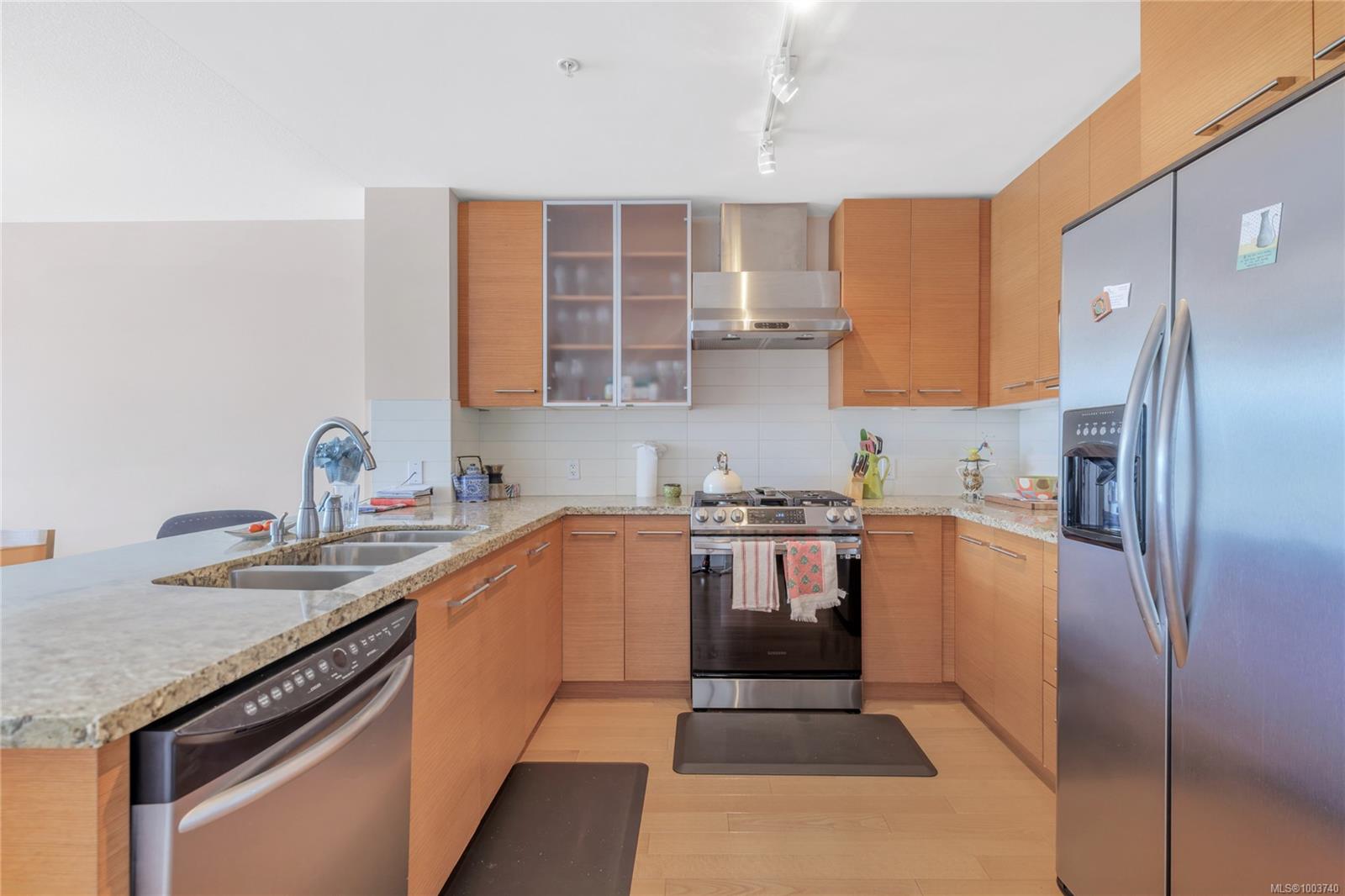 $749,000 - 38 Front St<br>British Columbia, V9R 0B8