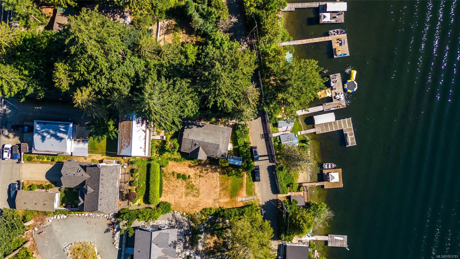 $1,895,000 - 2239 Shawnigan Lake Rd<br>British Columbia, V0R 2W0