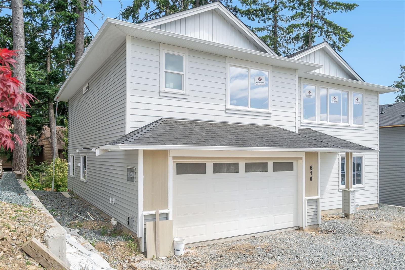 $1,099,999 - 610 Rotayo Rd<br>British Columbia, V9R 3T3