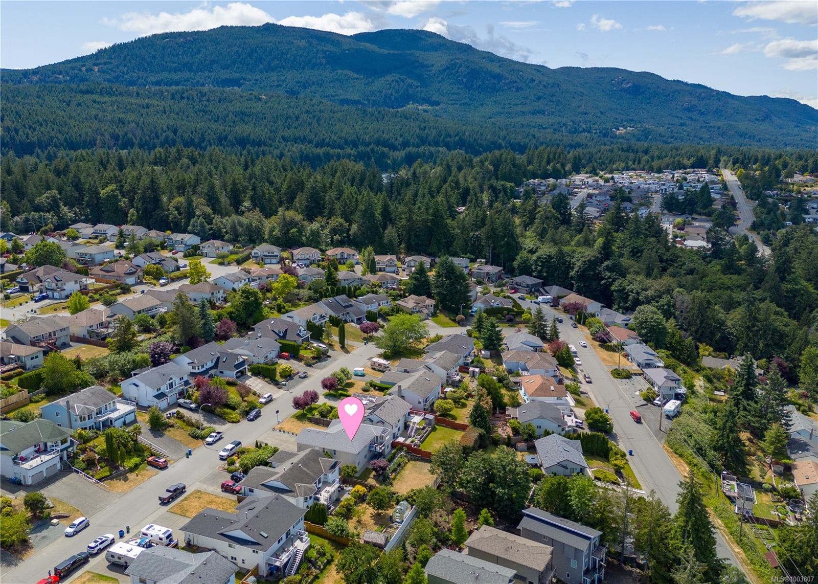 $979,000 - 2164 Woodthrush Pl<br>British Columbia, V9T 6V2