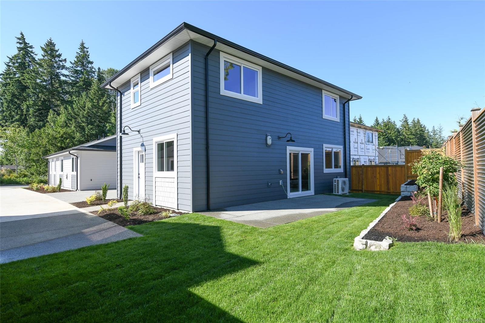 $834,900 - 2315 McDonald Rd<br>British Columbia, V9M 0C8