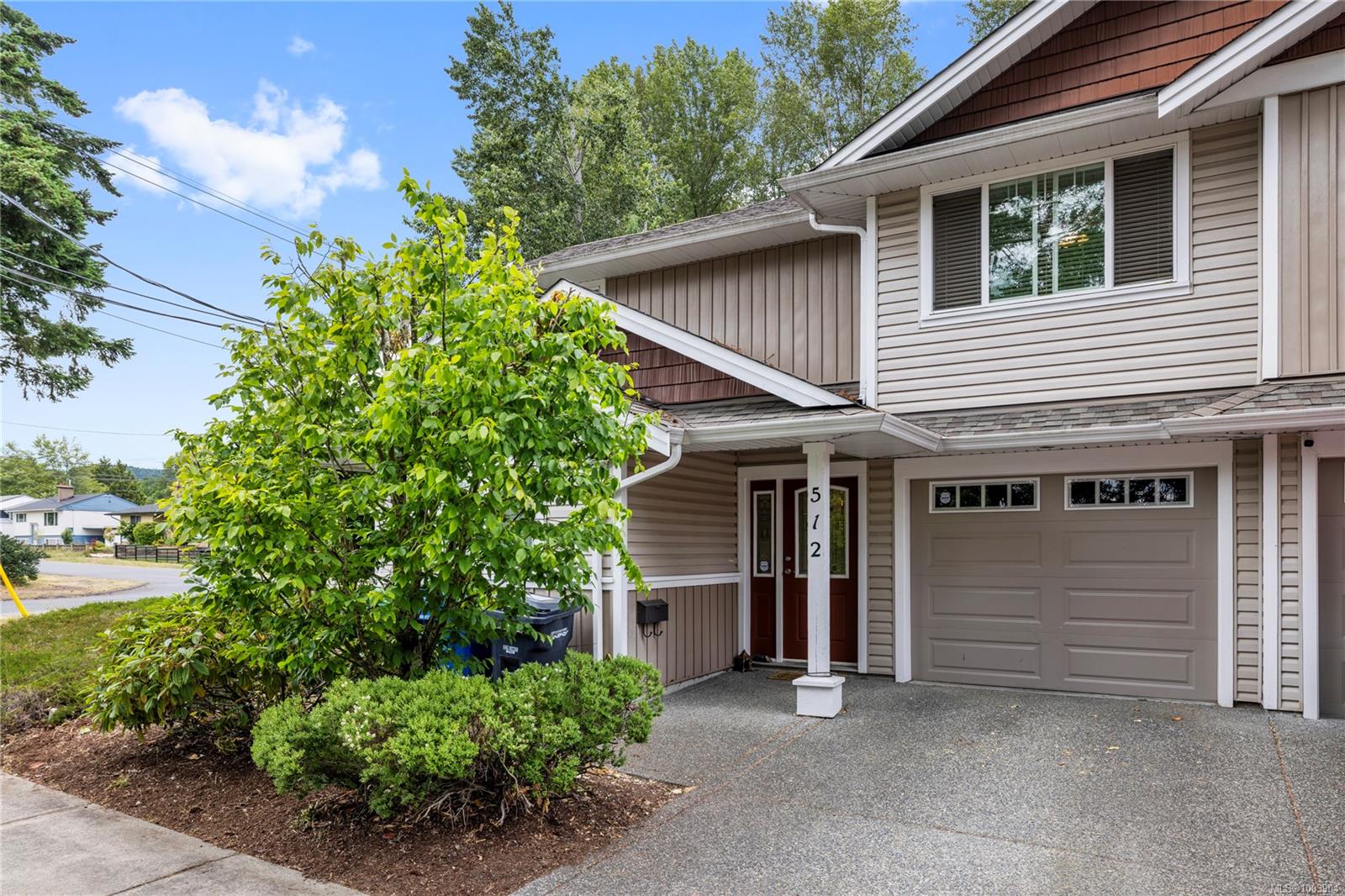 $560,000 - 512 Gardasan Way<br>British Columbia, V9R 6K8