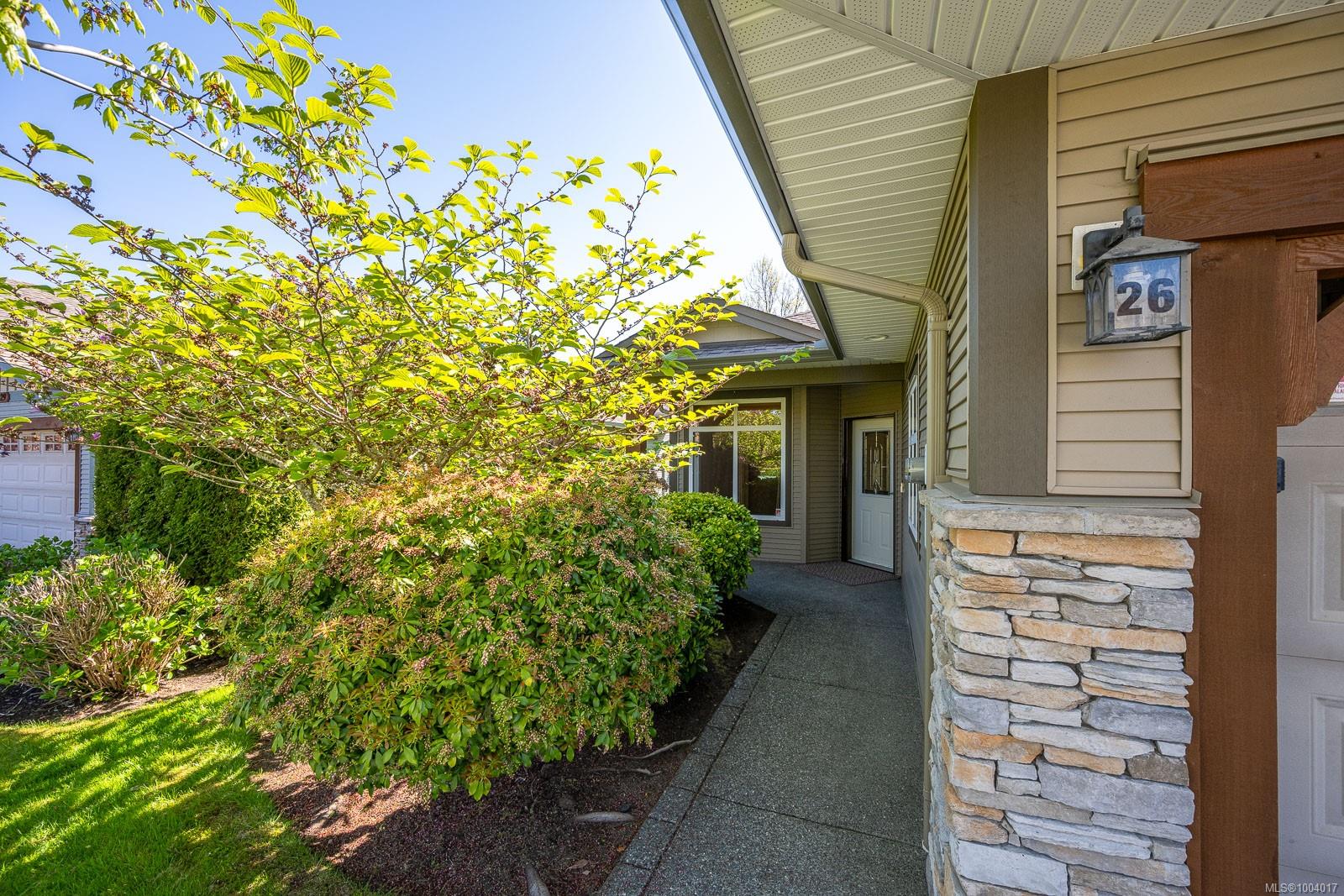 $799,900 - 2300 Murrelet Dr<br>British Columbia, V9M 4J2