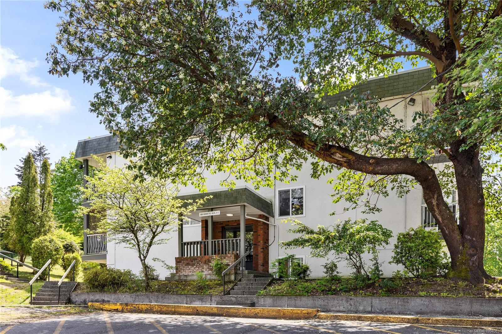 $239,900 - 999 Bowen Rd<br>British Columbia, V9R 2A4