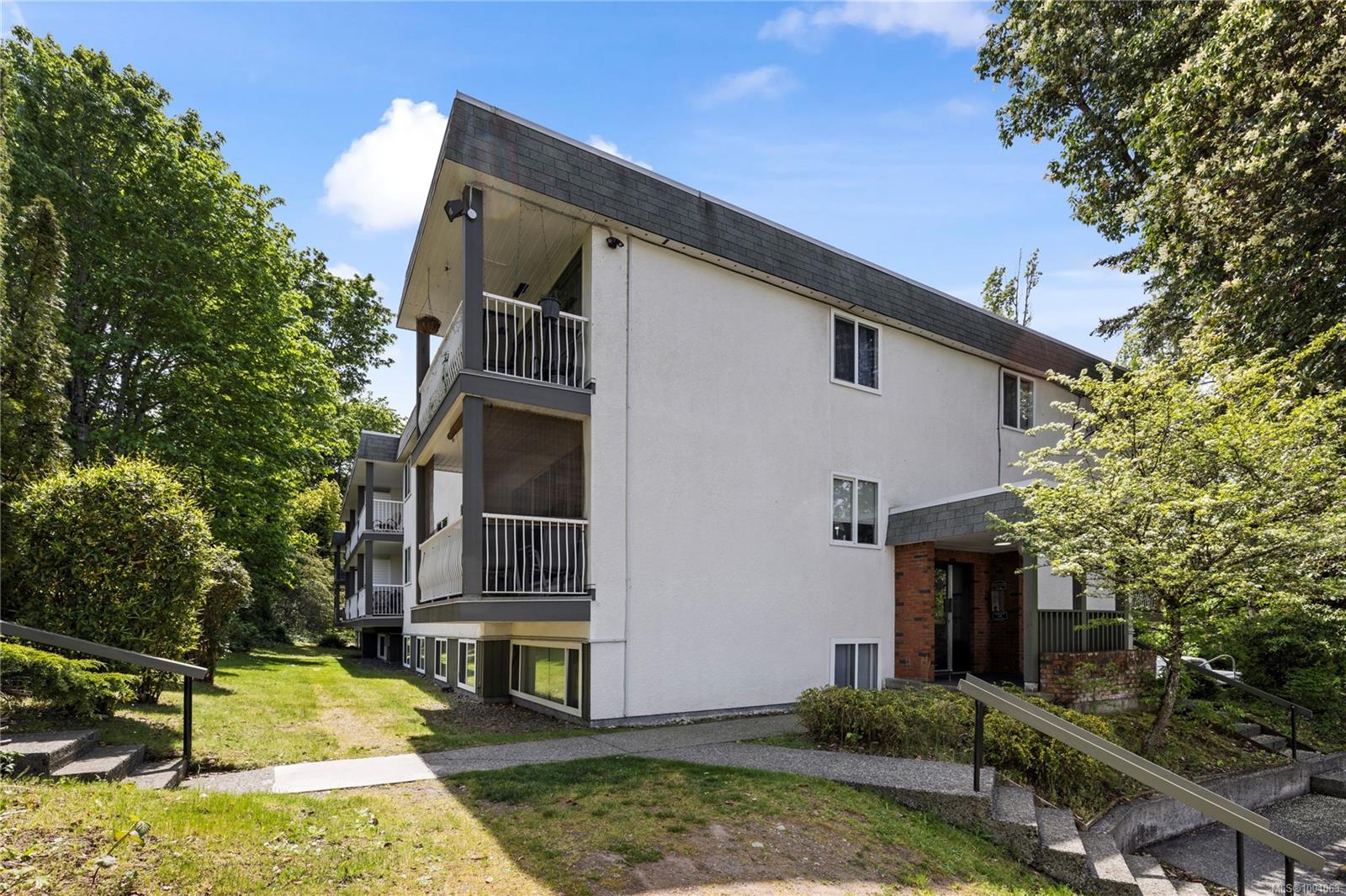 $239,900 - 999 Bowen Rd<br>British Columbia, V9R 2A4