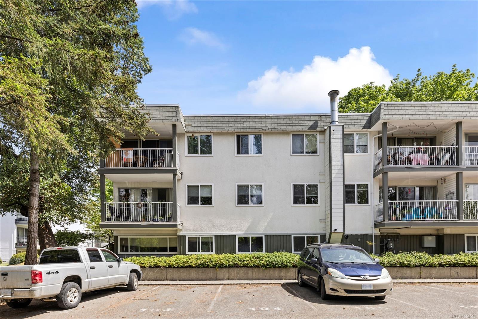 $239,900 - 999 Bowen Rd<br>British Columbia, V9R 2A4
