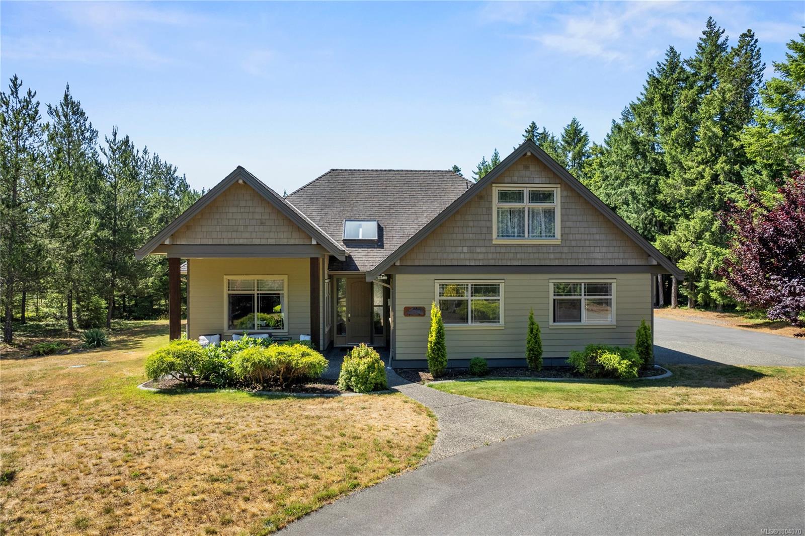 $1,649,000 - 1050 Paradise Pl<br>British Columbia, V9P 9A4