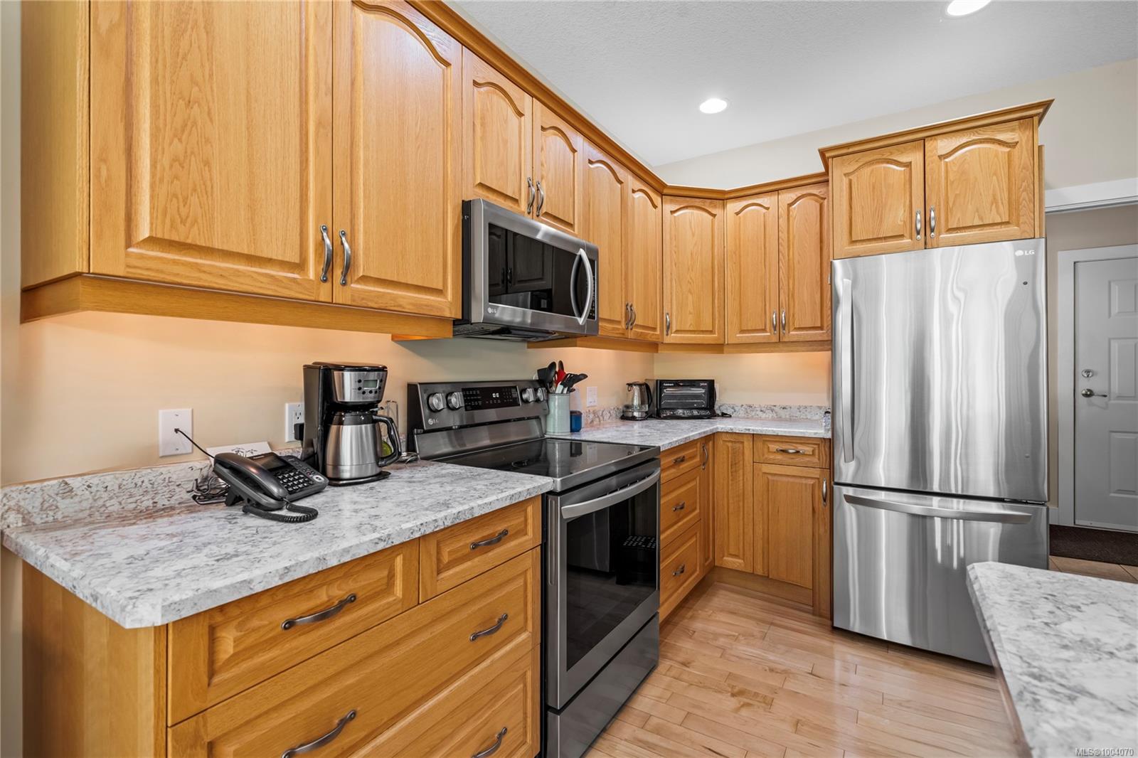 $1,649,000 - 1050 Paradise Pl<br>British Columbia, V9P 9A4