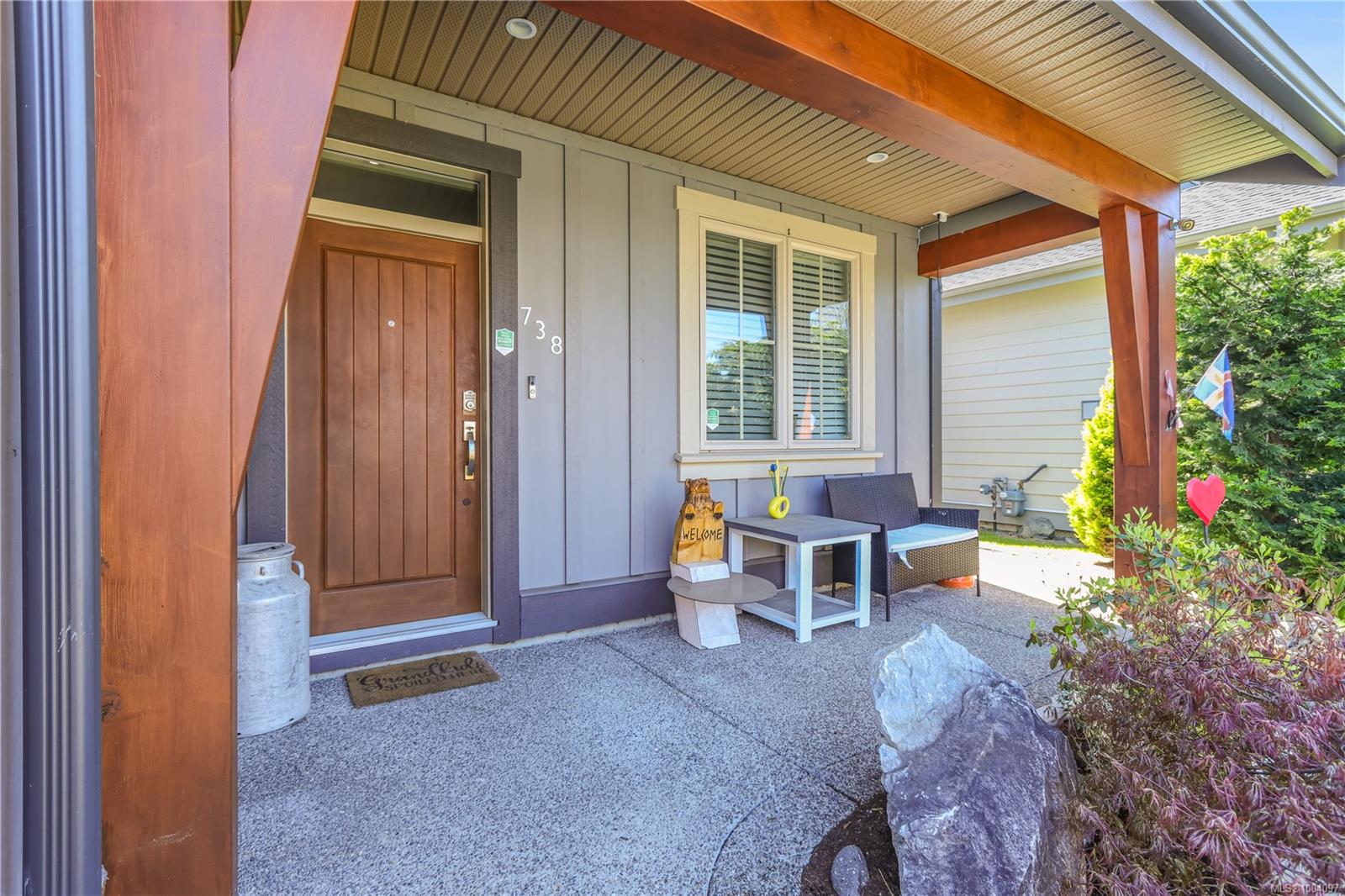 $1,199,900 - 738 West Ridge Way<br>British Columbia, V9K 0A9